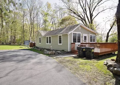 2027 Route 6, Wawayanda, NY 10940