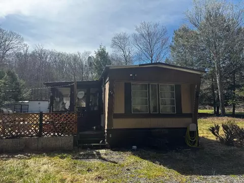 19 Hall Rd, Grahamsville, NY 12740