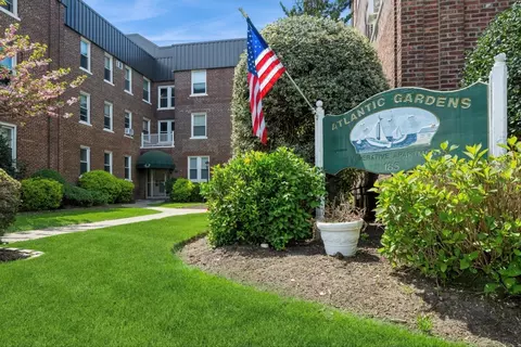 185 Atlantic Ave #B14, Lynbrook, NY 11563