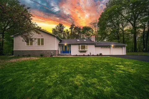 207 Freetown Hwy, Wallkill, NY 12589