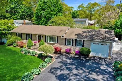 79 Alder Dr # A, Mastic Beach, NY 11951