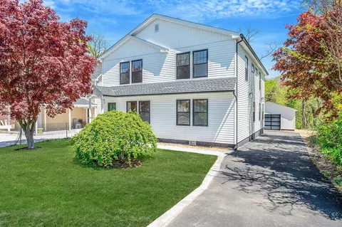 1029 Woodfield Rd, West Hempstead, NY 11552