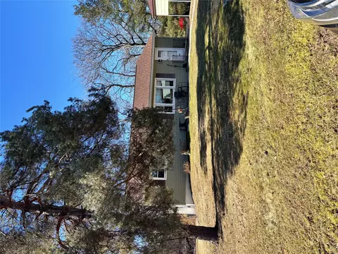 10 Ridgeview Dr, Newburgh, NY 12550