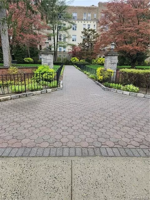 472 Gramatan #S 5, Mount Vernon, NY 10552