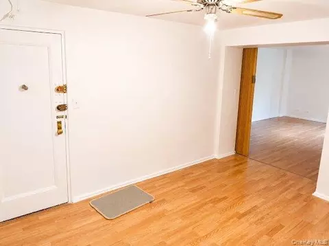 83-75 118th St #4H, New York, NY 11415