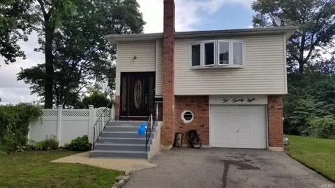 228 Manhattan Ave, Roosevelt, NY 11575