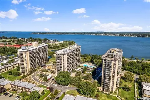 18-15 215th St #4H, New York, NY 11360