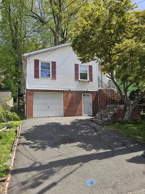 30 Cabot Ave, Greenburgh, NY 10523