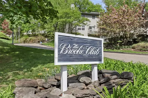 11 Brooke Club Dr #3, Ossining, NY 10562