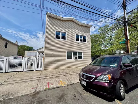 87-17 95th Ave, New York, NY 11416
