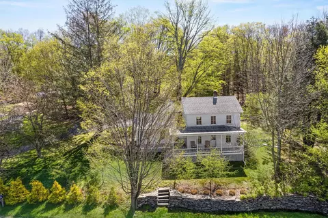 208 Milanville Rd, Beach Lake, PA 18405