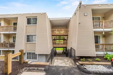 311 Fox Run Ln, Carmel Hamlet, NY 10512