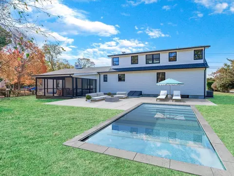 1475 Oaklawn Ave, Southold, NY 11971