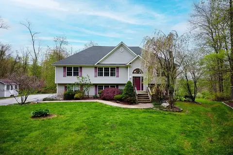 23 Moran Way, Beekman, NY 12533