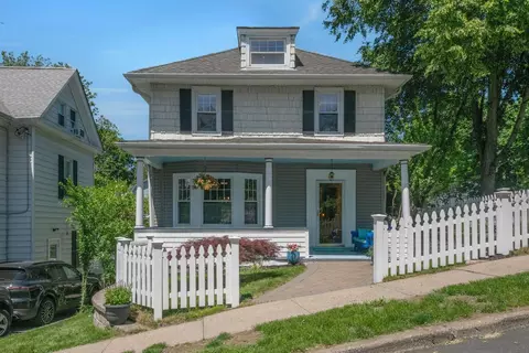 65 Hamilton Pl, Greenburgh, NY 10591