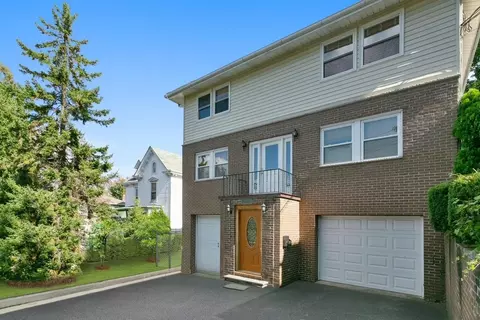 30 Fairview Ave, Eastchester, NY 10707