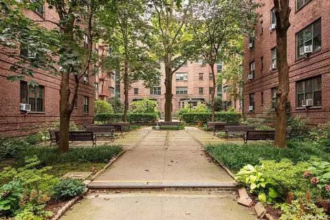 34-20 79th St #1I, Jackson Heights, NY 11372