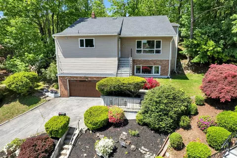 7 Woodbine Ter, Greenburgh, NY 10522