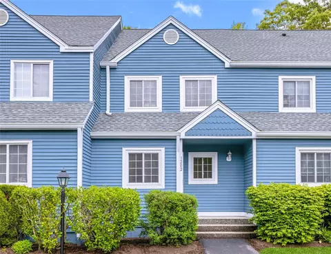 1202 Farmdale Rd, Southeast, NY 10509