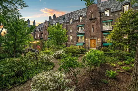 20 N Broadway #E121, White Plains, NY 10601