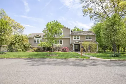 56 Guterl Ter, Orangetown, NY 10965