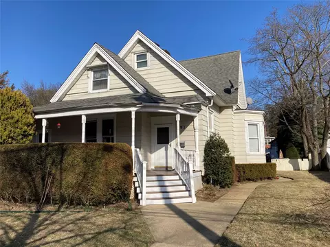 291 South St, Oyster Bay, NY 11771