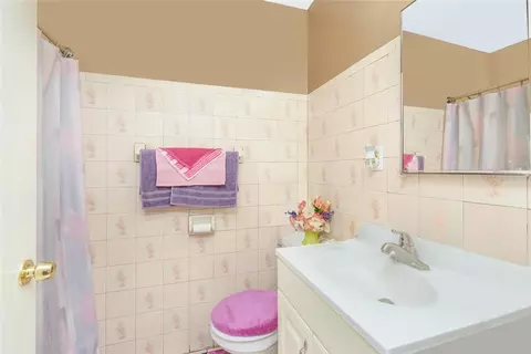 Bath - 446 E 146th St, New York, NY 10455 photo 1 of 2