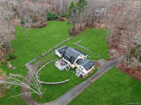351 Gables Rd, Tusten, NY 12764