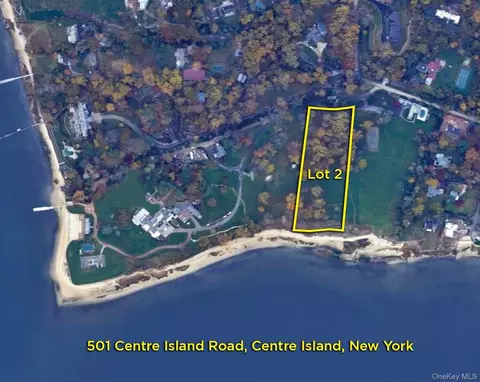 501 Centre Island 2 Rd, Oyster Bay, NY 11771