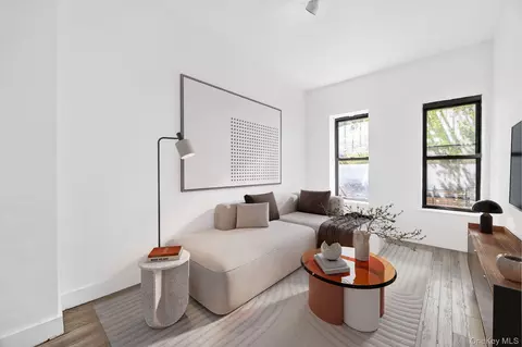 72 Richardson St #4, Brooklyn, NY 11211