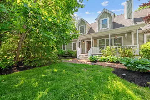 2971 N Wading River Rd, Wading River, NY 11792