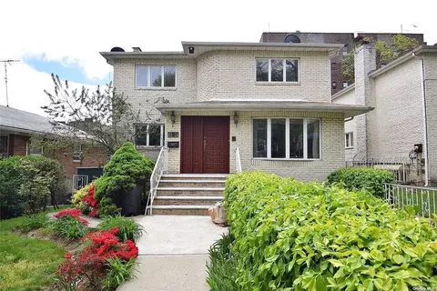 83-14 Abingdon Rd, New York, NY 11415