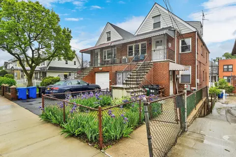 1643 Tomlinson Ave, New York, NY 10461