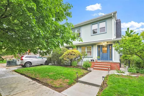 114 81st Ave, New York, NY 11415