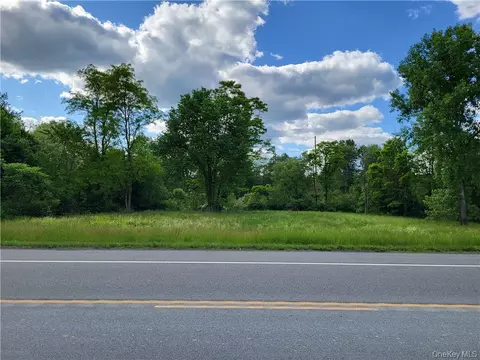 2999 Route 6, Wawayanda, NY 10973