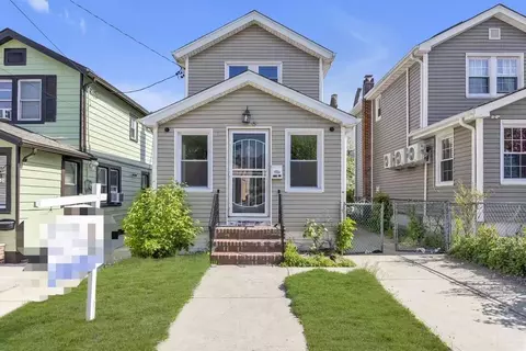 218-31 110 Ave, New York, NY 11429