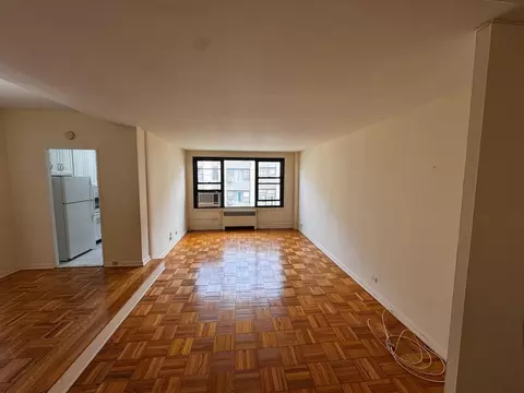 9825 64th Rd #5F, New York, NY 11374