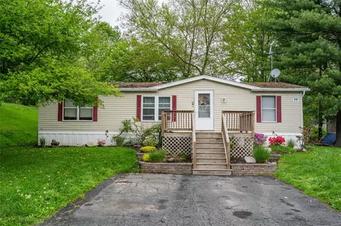 12 Oak Dr, Mamakating, NY 12721