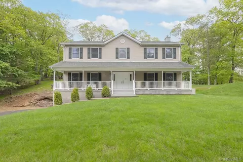 253 W Main St, Stony Point, NY 10980