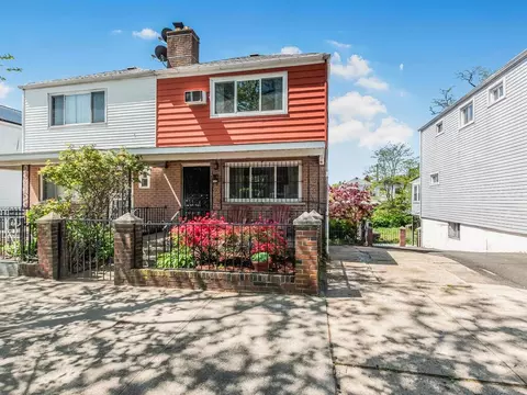 3057 Grace Ave, New York, NY 10469