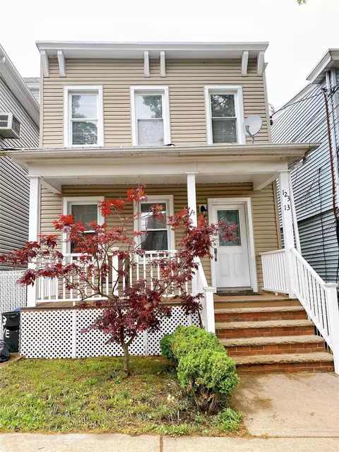 123-13 13th Ave, New York, NY 11356