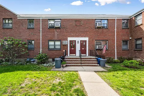 16-22 163rd St #6-348, Whitestone, NY 11357