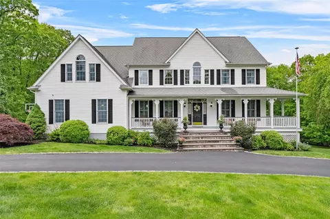 65 Hayley Hill Dr, Carmel, NY 10512