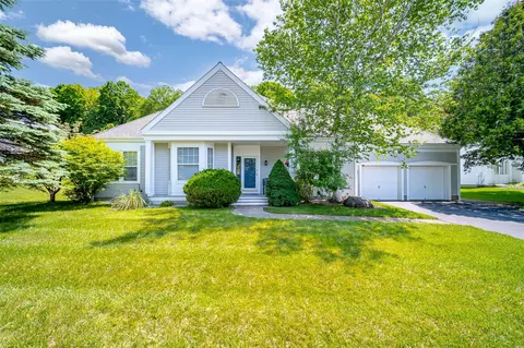 1 Dodge St, Beekman, NY 12570