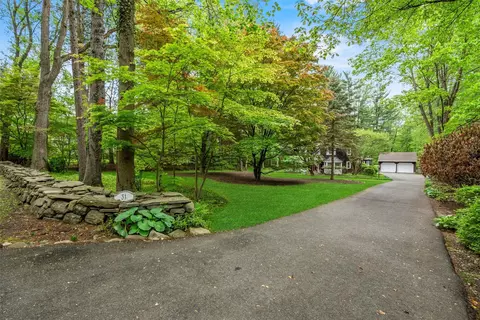 31 Mile Rd, Ramapo, NY 10901