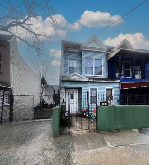 414-416 E 182nd St, New York, NY 10457