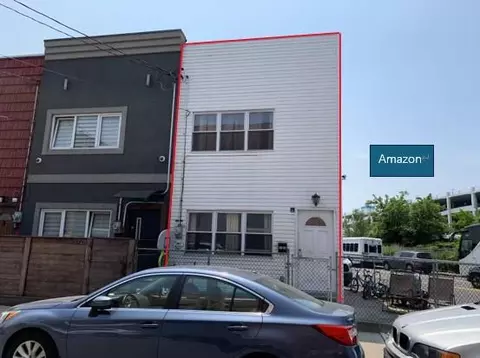 57-26 57 Dr, New York, NY 11378