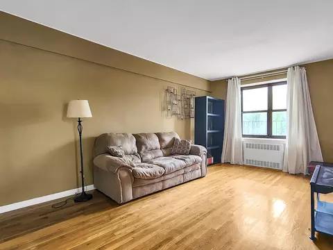 139-15 28th Rd #5A, Flushing, NY 11354