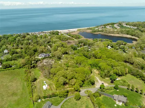 Pier Avenue, Riverhead, NY 11901 photo 8