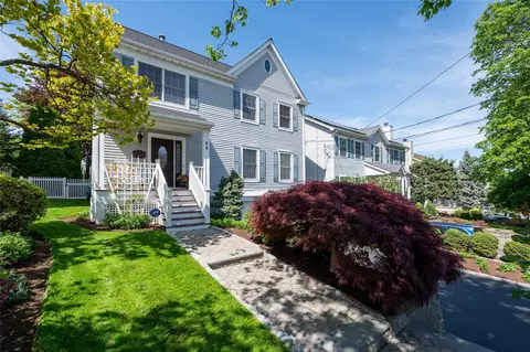 64 Bolton Ave, White Plains, NY 10605